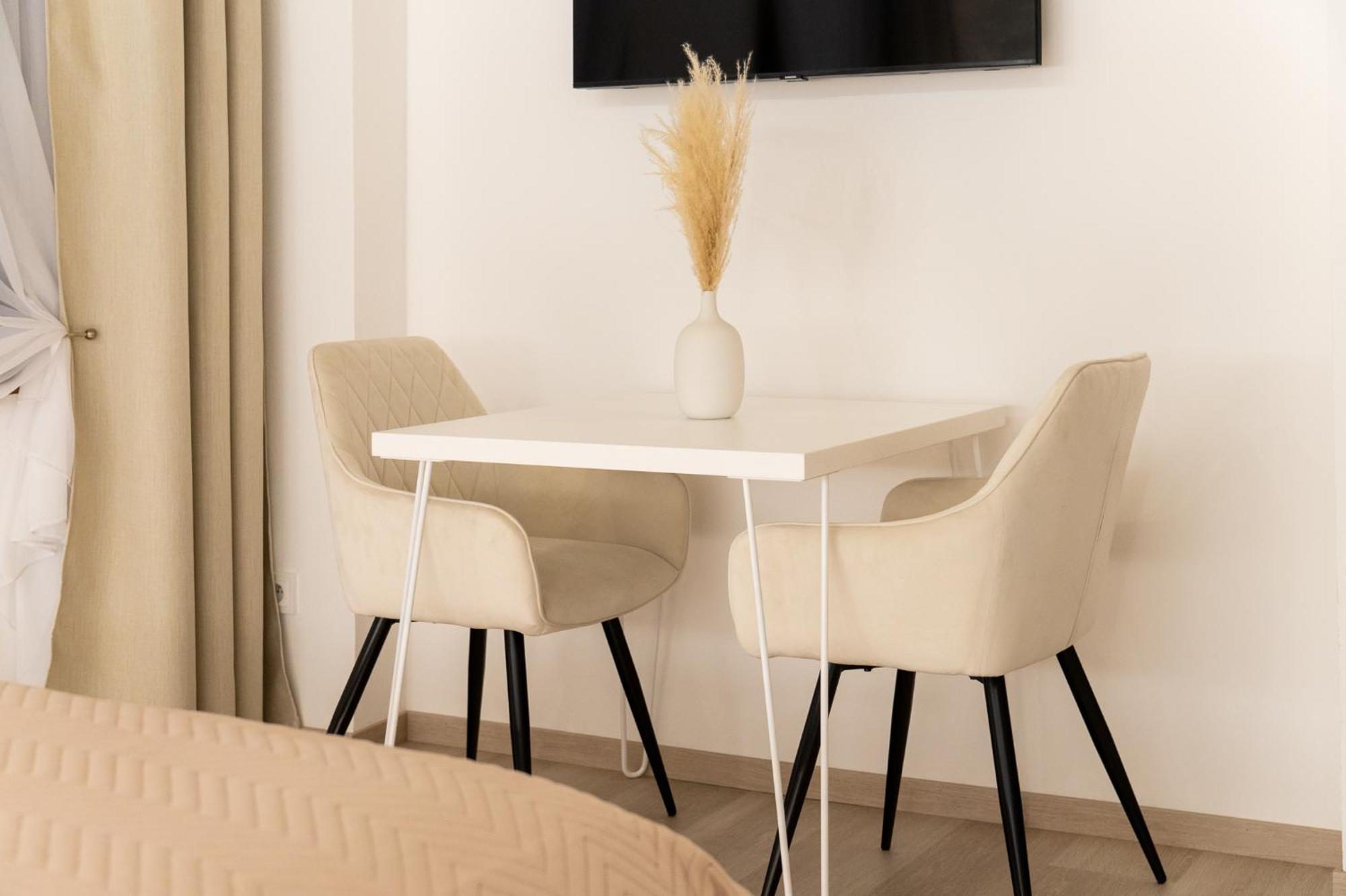 White Wolf Boutique Apartments Olomouc Eksteriør billede