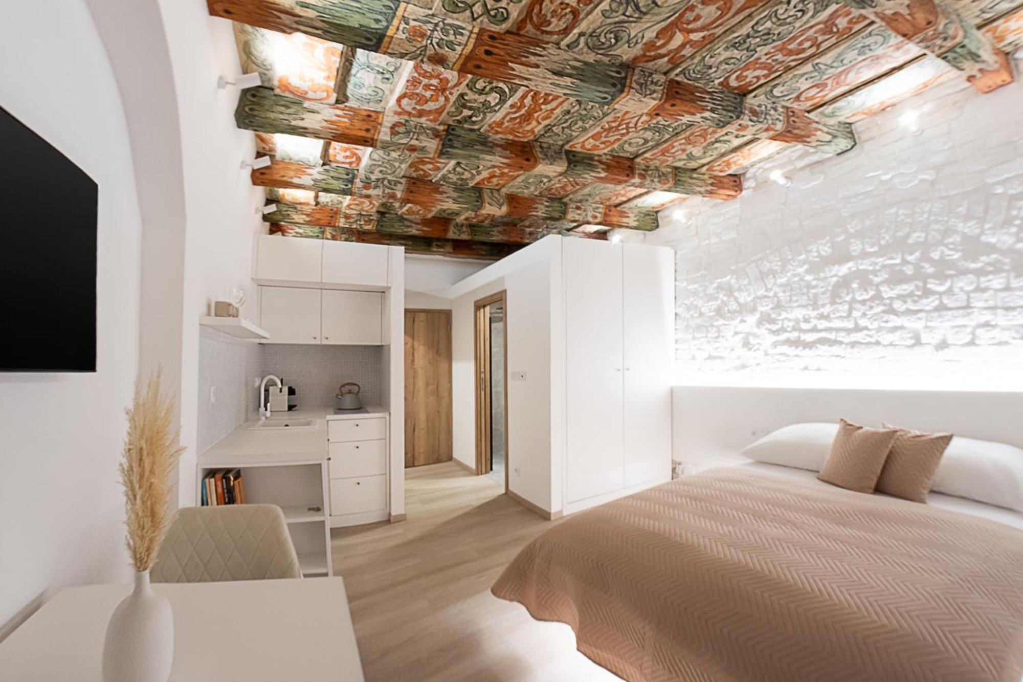 White Wolf Boutique Apartments Olomouc Eksteriør billede